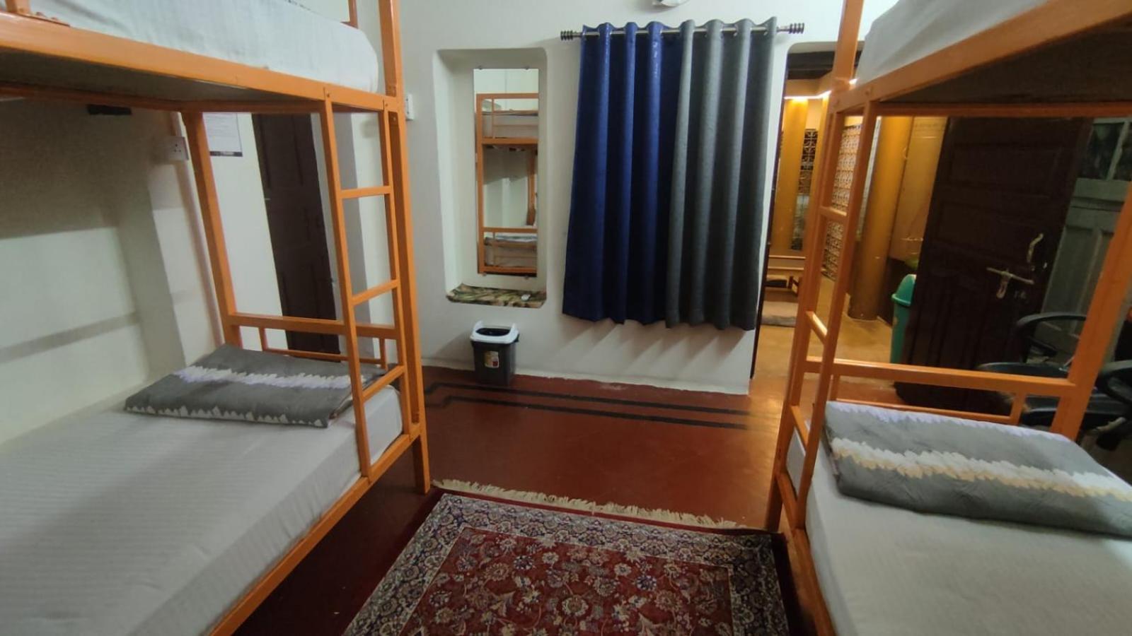 Inka Kashi Hostel Varanasi Luaran gambar
